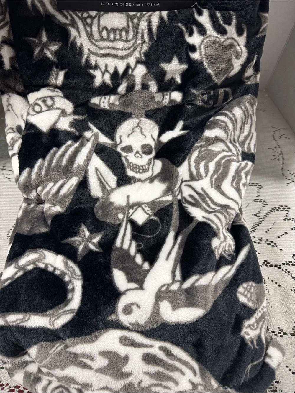 Ed Hardy 60” 70”